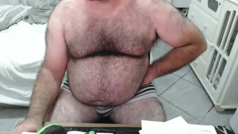 Snapshot of beastbearmg chatting on 19, 9, 2025 beastbearmg online show from 19, 9, 2025