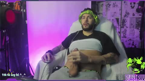 Snapshot of beastbxy chatting on 14, 1, 2025 beast bxy online show from 14, 1, 2025