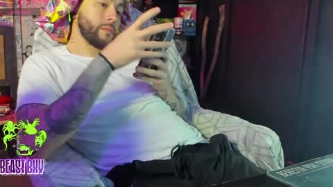 Snapshot of beastbxy chatting on 10, 3, 2025 beast bxy online show from 10, 3, 2025