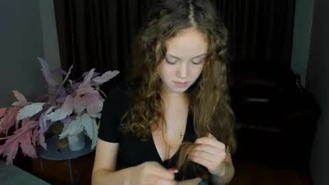 BeatriceWild online show from 6, 11, 2025