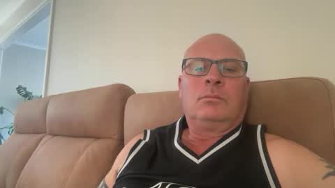 Snapshot of beatsboy87 chatting on 3, 2, 2026 beatsboy87 online show from 3, 2, 2026