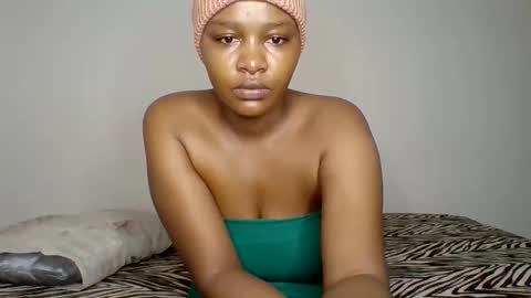 Snapshot of beautiful_and_lovely chatting on 16, 2, 2026 Chelsea and Raymond online show from 16, 2, 2026