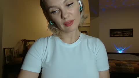 Beautifulkollette online show from 18, 1, 2025