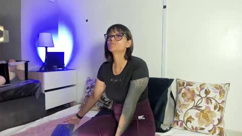 Snapshot of beautifull_wild_girl chatting on 14, 2, 2026 maria online show from 14, 2, 2026