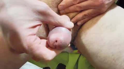 Snapshot of beautifulpurplemushroomhead chatting on 2, 11, 2025 I have one online show from 2, 11, 2025