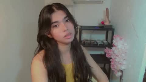 Snapshot of beautifultrixie chatting on 8, 6, 2026 TRIXIE online show from 8, 6, 2026