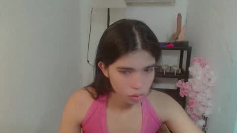 Snapshot of beautifultrixie chatting on 11, 6, 2026 TRIXIE online show from 11, 6, 2026