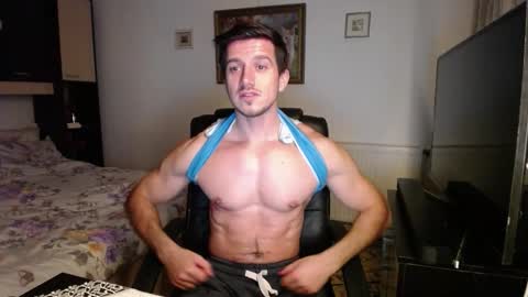 Snapshot of beauty_hard_beast chatting on 7, 11, 2025 Mia and Jake online show from 7, 11, 2025