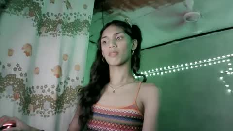 Snapshot of beautyhotasia123 chatting on 6, 12, 2024 beautyhotasia123 online show from 6, 12, 2024