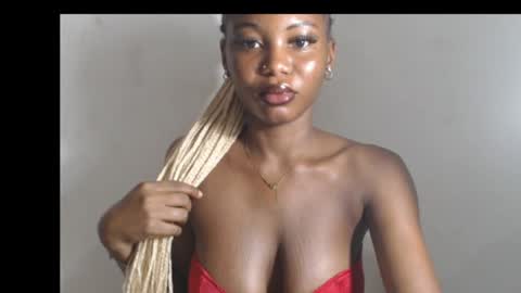 Snapshot of beautyslut1 chatting on 3, 4, 2026 beautyslut1 online show from 3, 4, 2026