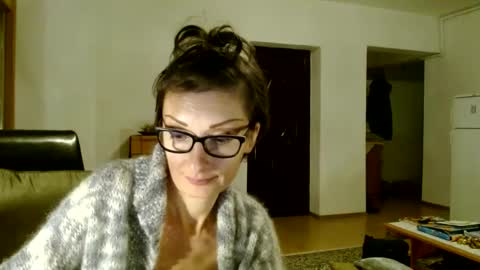 Snapshot of bebacksooon chatting on 22, 12, 2024 Raluca online show from 22, 12, 2024