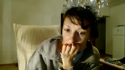 Snapshot of bebacksooon chatting on 23, 12, 2024 Raluca online show from 23, 12, 2024