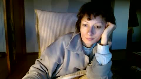 Snapshot of bebacksooon chatting on 12, 1, 2025 Raluca online show from 12, 1, 2025