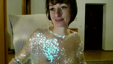 Snapshot of bebacksooon chatting on 17, 1, 2025 Raluca online show from 17, 1, 2025