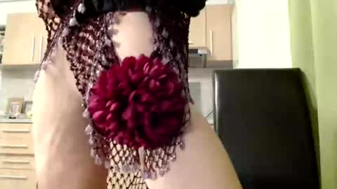 Snapshot of bebacksooon chatting on 23, 9, 2025 Raluca online show from 23, 9, 2025