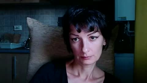 Snapshot of bebacksooon chatting on 24, 9, 2025 Raluca online show from 24, 9, 2025