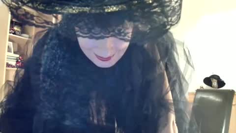 Snapshot of bebacksooon chatting on 19, 10, 2025 Raluca online show from 19, 10, 2025