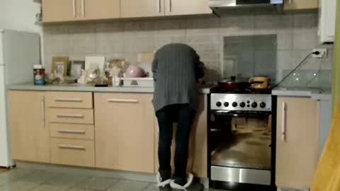 Raluca online show from 5, 1, 2026