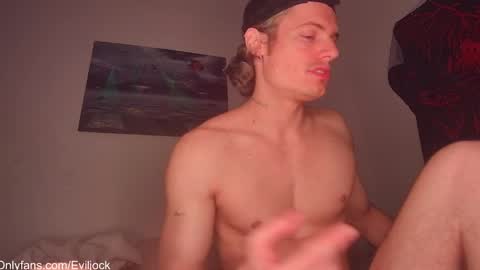 bebe  dust online show from 5, 4, 2026