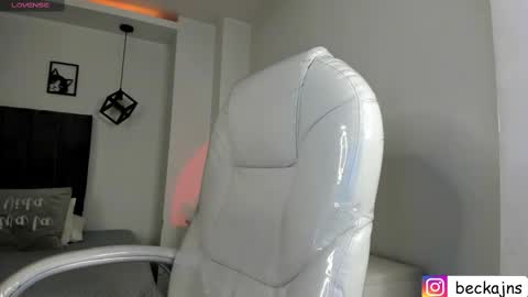 Marzhie online show from 10, 2, 2025