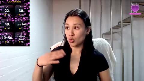 Snapshot of beckdymon chatting on 17, 11, 2025 Daniela online show from 17, 11, 2025