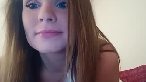 BECKY BOO  online show from 14, 12, 2025