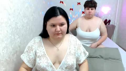 BeckyAndEllen online show from 16, 12, 2024
