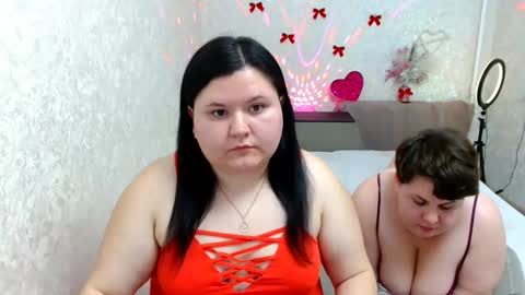 BeckyAndEllen online show from 25, 1, 2025