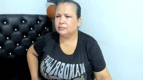 beckyummys online show from 14, 10, 2025