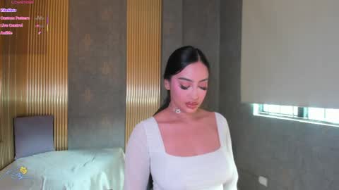 BELLA online show from 8, 4, 2026