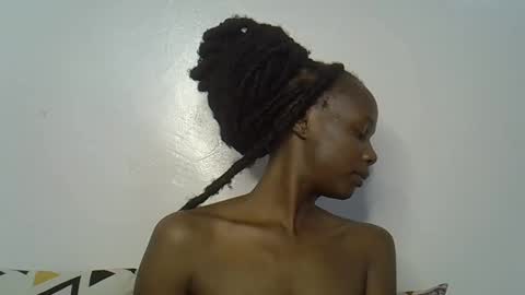 beeswee online show from 20, 12, 2024