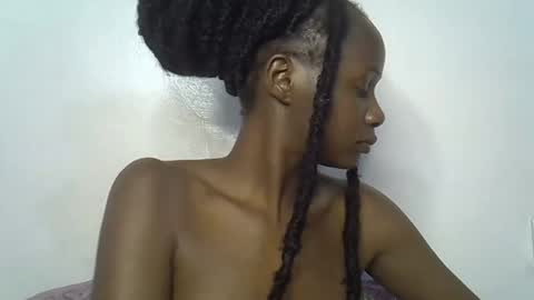 beeswee online show from 20, 12, 2024