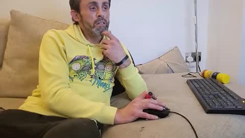 begbestuk online show from 5, 11, 2025