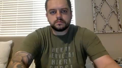 Snapshot of beginnersluck111 chatting on 3, 11, 2025 Beginners Luck online show from 3, 11, 2025