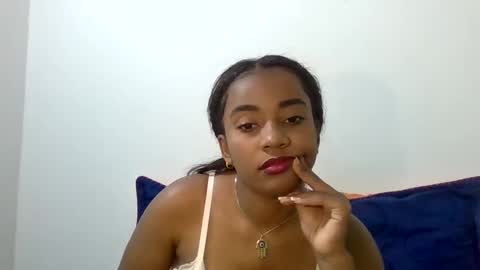 Snapshot of behla_rouseh chatting on 3, 12, 2024 Behla Rouseh online show from 3, 12, 2024