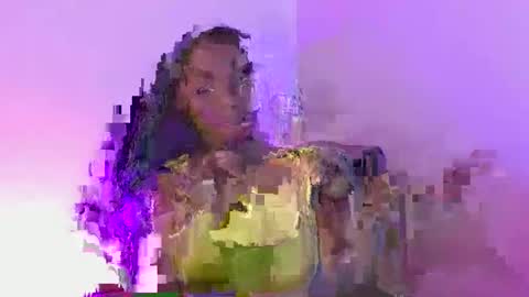 Snapshot of behla_rouseh chatting on 29, 10, 2025 Behla Rouseh online show from 29, 10, 2025