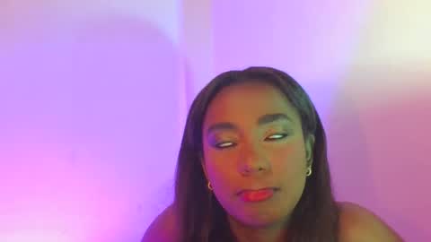 Snapshot of behla_rouseh3_ chatting on 5, 2, 2026 Behla Rouseh online show from 5, 2, 2026