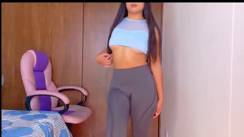 Snapshot of being__evil chatting on 28, 9, 2025 being__evil online show from 28, 9, 2025