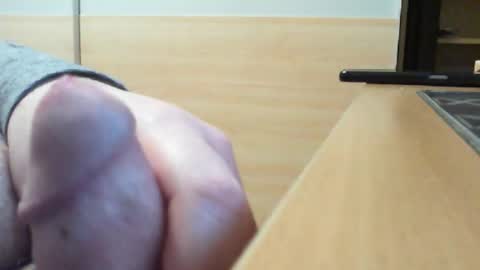 Snapshot of belgianfatcock chatting on 22, 2, 2025 belgianfatcock online show from 22, 2, 2025