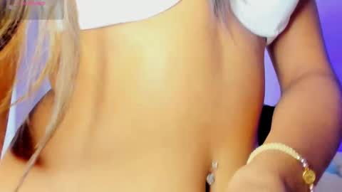 Snapshot of bell_popper chatting on 30, 10, 2025 bell_popper online show from 30, 10, 2025