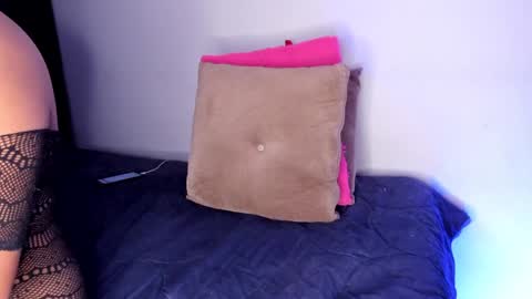 isabella online show from 9, 2, 2025