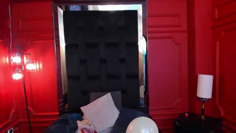 Snapshot of bella_riviera chatting on 6, 1, 2026 Bella Riviera online show from 6, 1, 2026