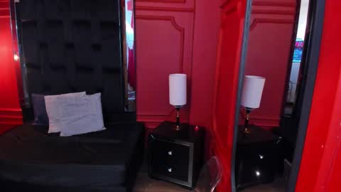 Snapshot of bella_riviera chatting on 12, 1, 2026 Bella Riviera online show from 12, 1, 2026