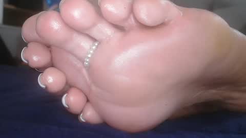 bella_sexy_feet online show from 26, 2, 2025