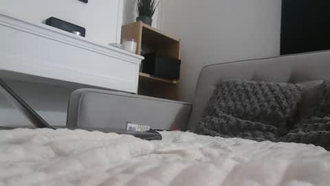 bella_sexy_feet online show from 4, 3, 2025