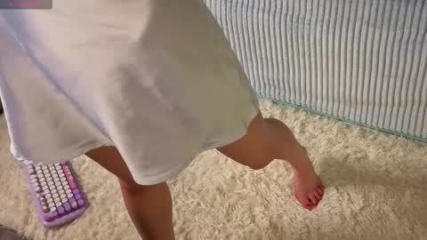 Bella online show from 3, 2, 2026