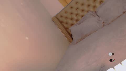 Snapshot of bella_tara chatting on 13, 2, 2026 Bella online show from 13, 2, 2026