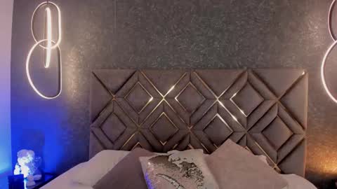 Cris online show from 3, 12, 2025