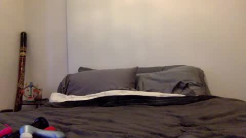 Bella online show from 10, 1, 2025