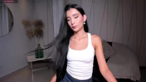  Bella C  online show from 22, 3, 2026